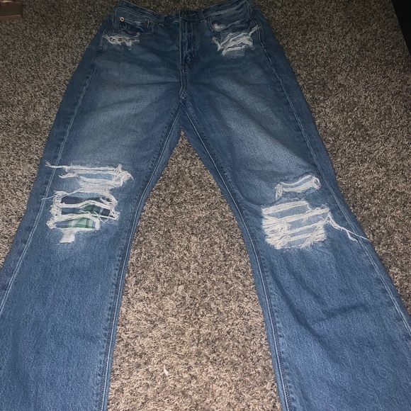 Jeans - Picture 1 of 2